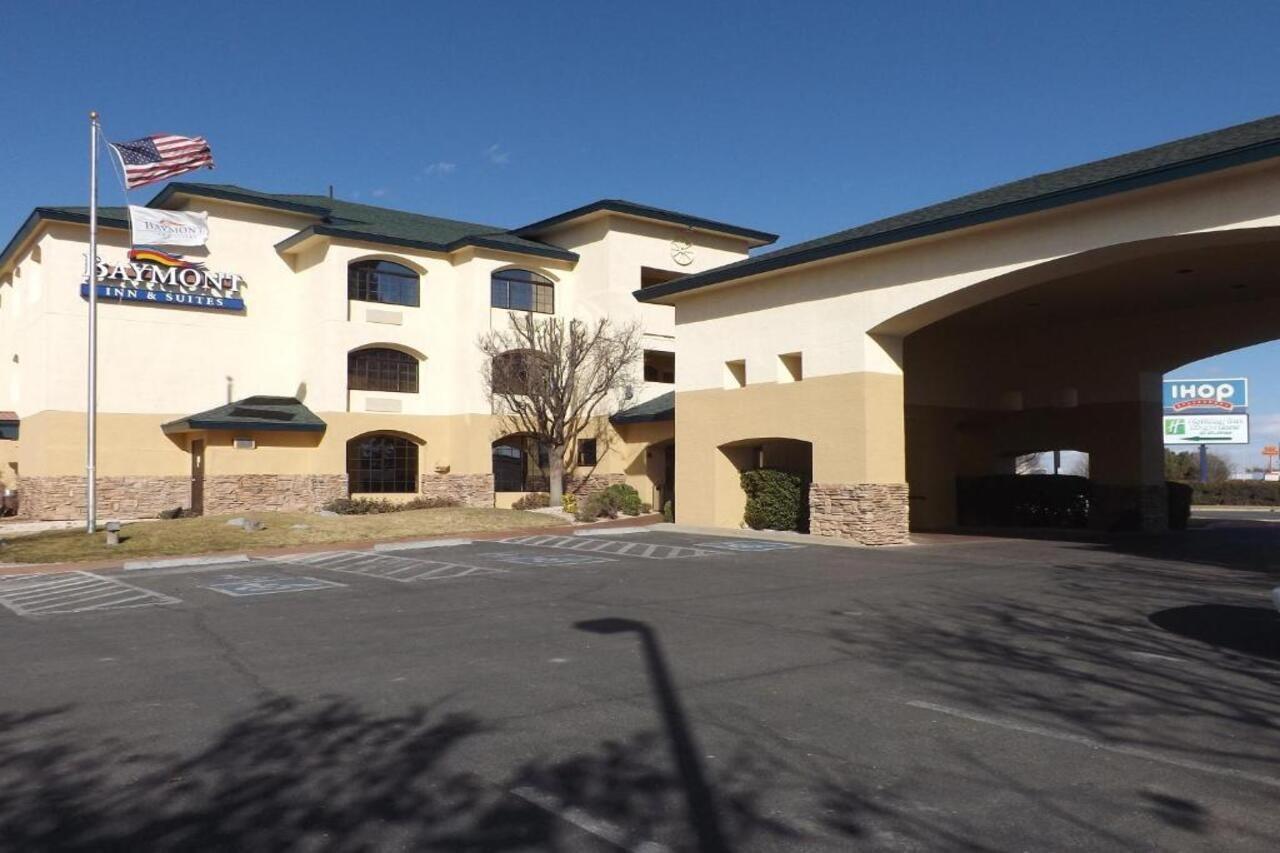 Baymont By Wyndham Roswell Hotel Exterior photo